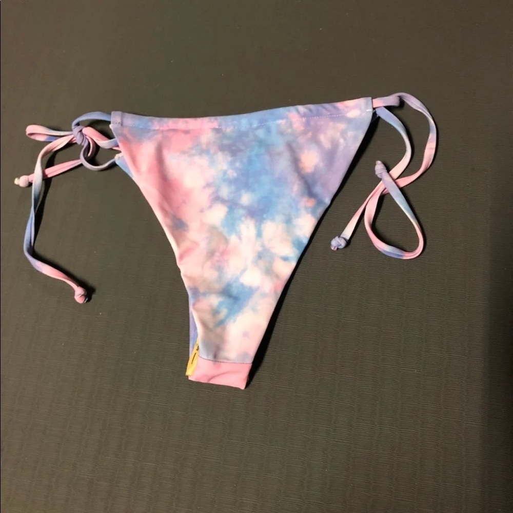 Princess Polly bikini - Picture 8 of 8